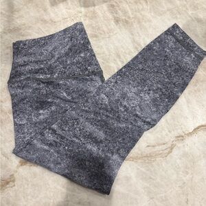 Lululemon Wunder Under 25” Patterned Gray Leggings Size 12